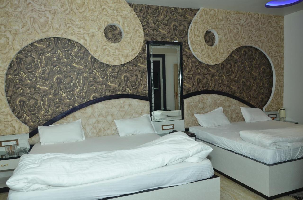 Hotel Paradise Inn Auraiya Экстерьер фото